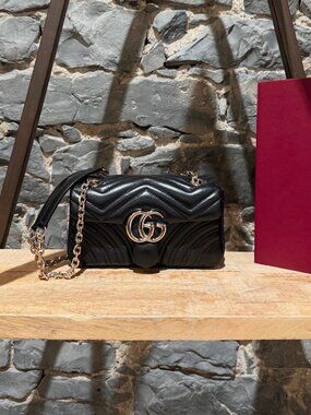 Gucci 337280 Black Leather Small Marmont GG Chain Bag